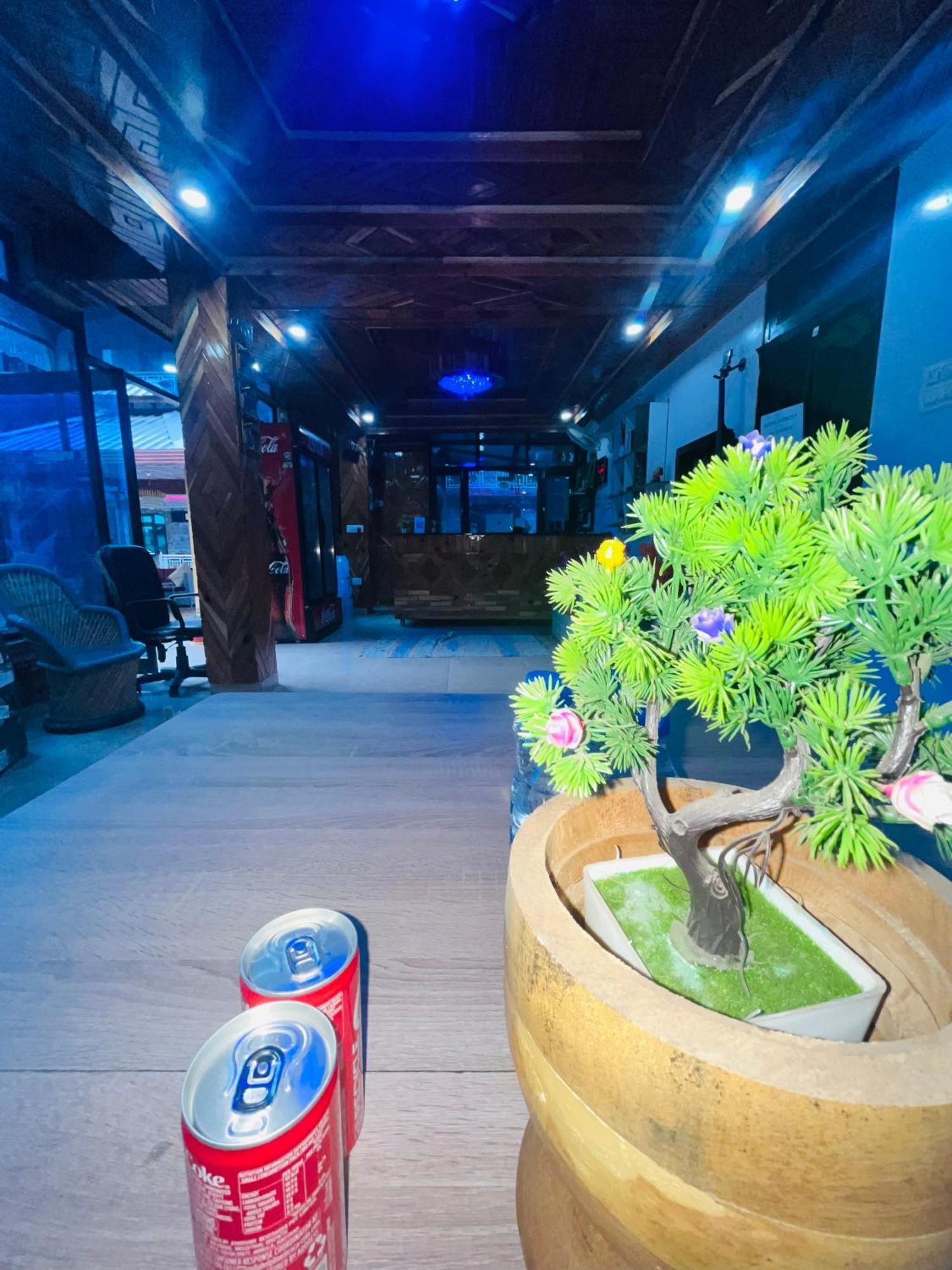 Hotel Pablo Escobar Kasol Bagian luar foto